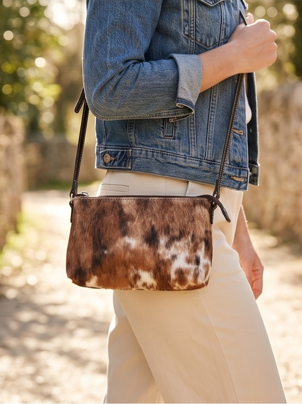 #5 Genuine Hair-on-Hide Leather Crossbody Bag, Flavia Maria , Made in Brazil
